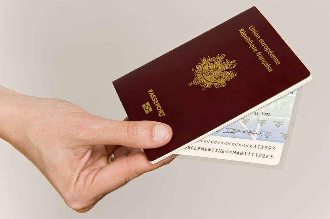CNI / PASSEPORT